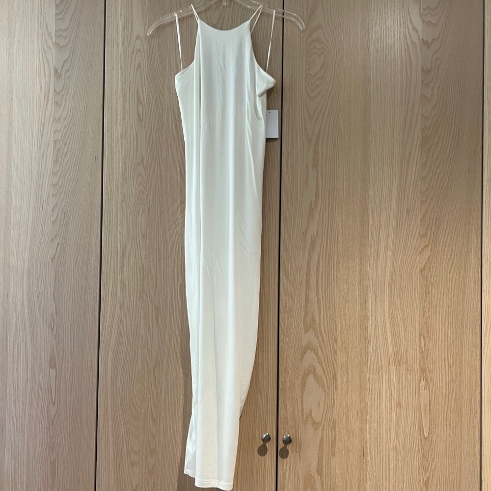 Good American body con white midi dress